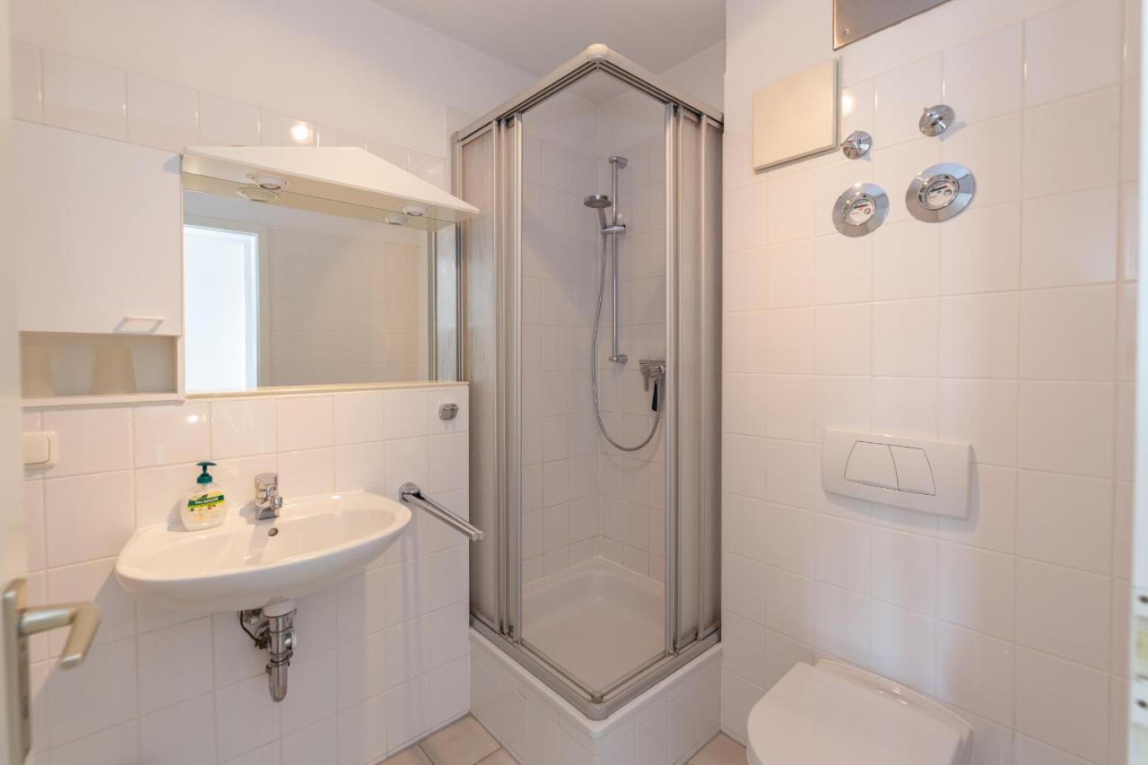 Ferienwohnung Strandgefluester Sellin  Екстериор снимка